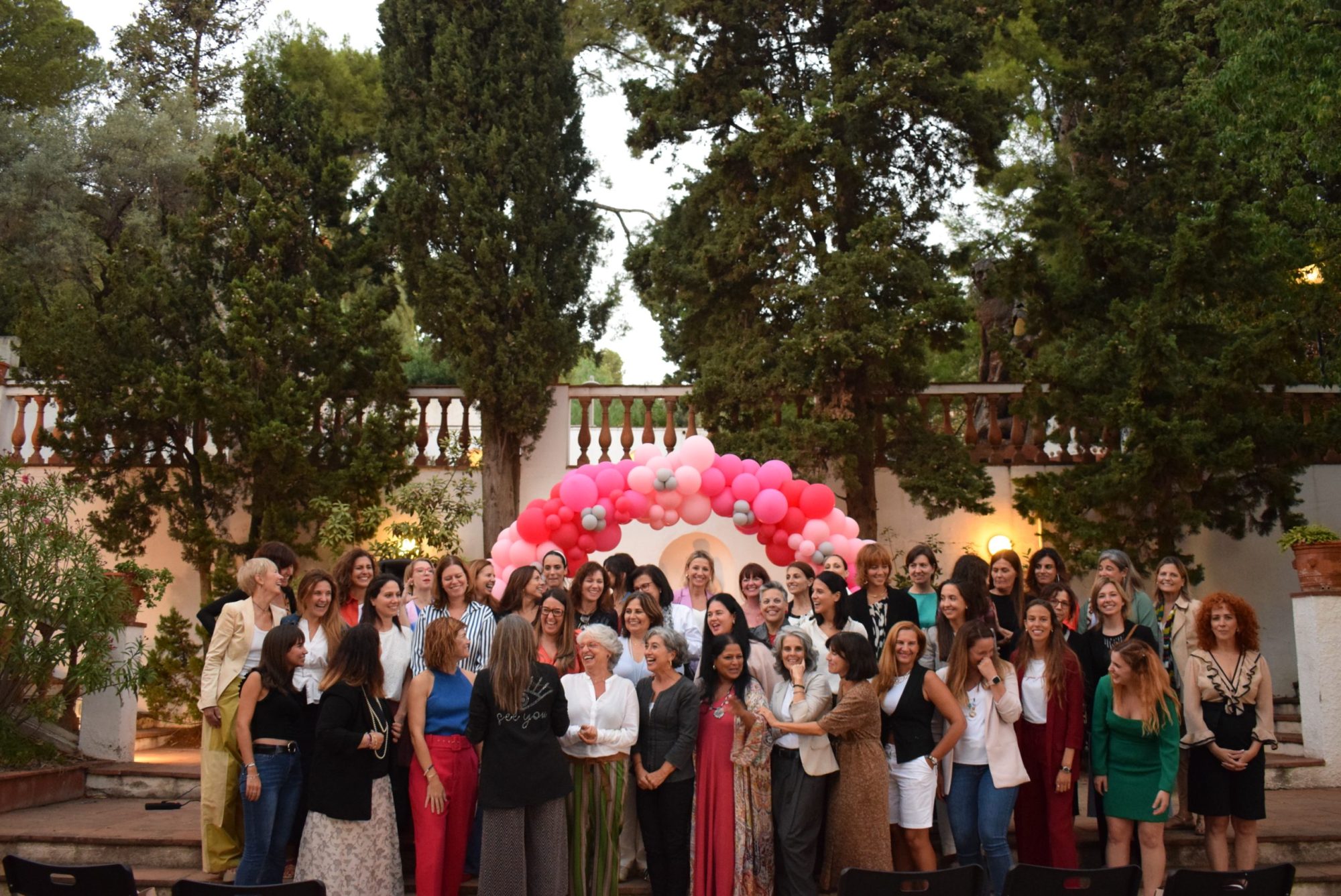Lee más sobre el artículo Nace Women in Business, la red profesional para mujeres con ganas «de que pasen cosas»