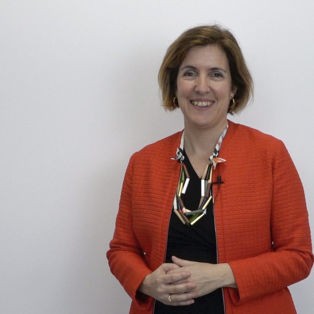 LAURA LLUHEN Aula Magna